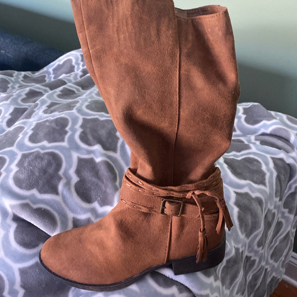 Jabraylin Steve Madden boots for girls